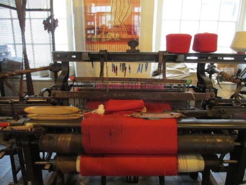 weaving red flannel